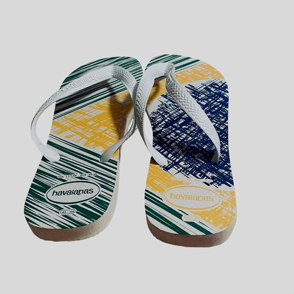 Havaianas Brazil Logo Flip Flops 43/44 Blue Yellow Green Sandals US 11/12 READ - Picture 2 of 10